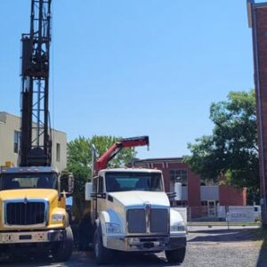 Derrière les clôtures du chantier de la nouvelle bibliothèque Jean-Marc-Belzile | Capsule 1 : La géothermie