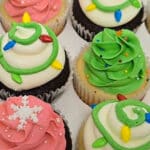 Une pédago à la biblio : Décoration de petits gâteaux de Noël | Programmation Loisirs & culture - A25