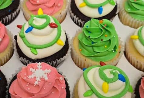 Une pédago à la biblio : Décoration de petits gâteaux de Noël | Programmation Loisirs & culture - A25