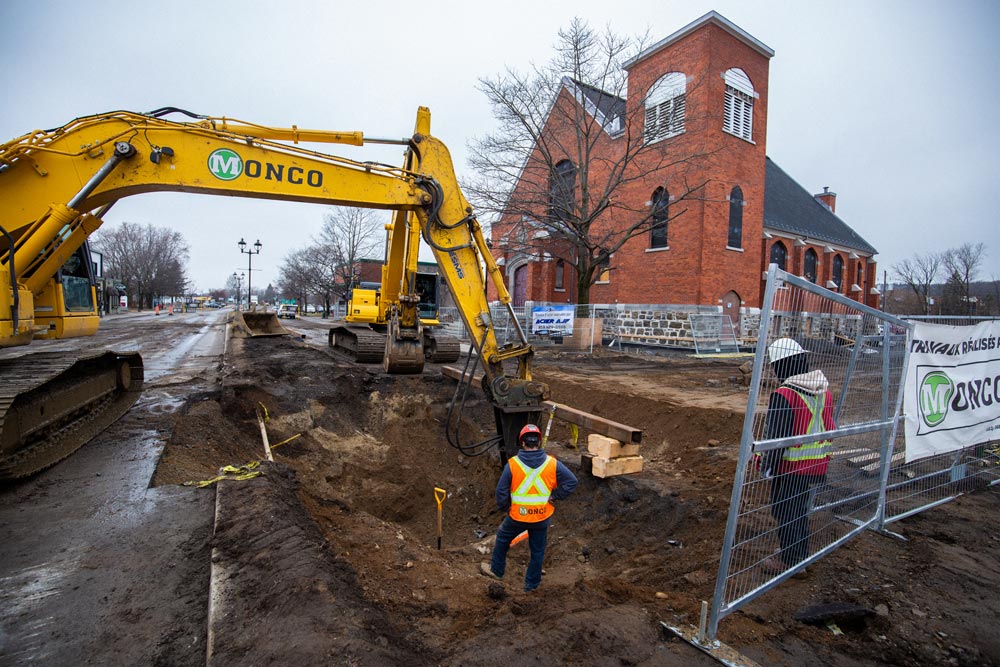 Derrière les clôtures, capsule 3 : Les branchements aux réseaux municipaux