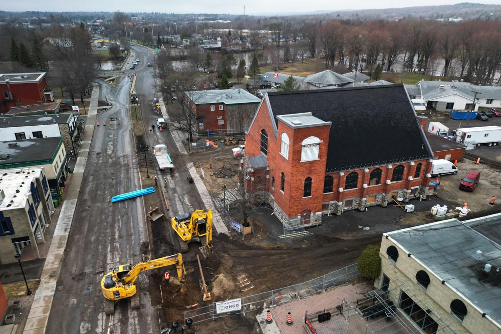 Derrière les clôtures, capsule 3 : Les branchements aux réseaux municipaux